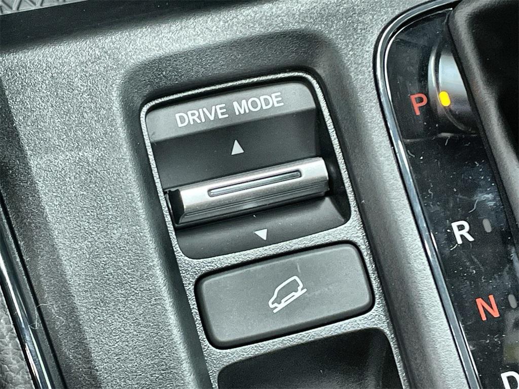 new 2026 Honda CR-V Hybrid car, priced at $40,250