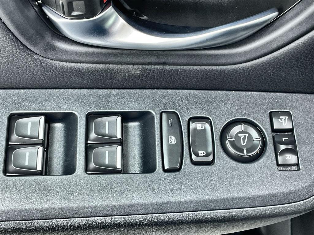 new 2025 Honda Pilot car, priced at $50,895