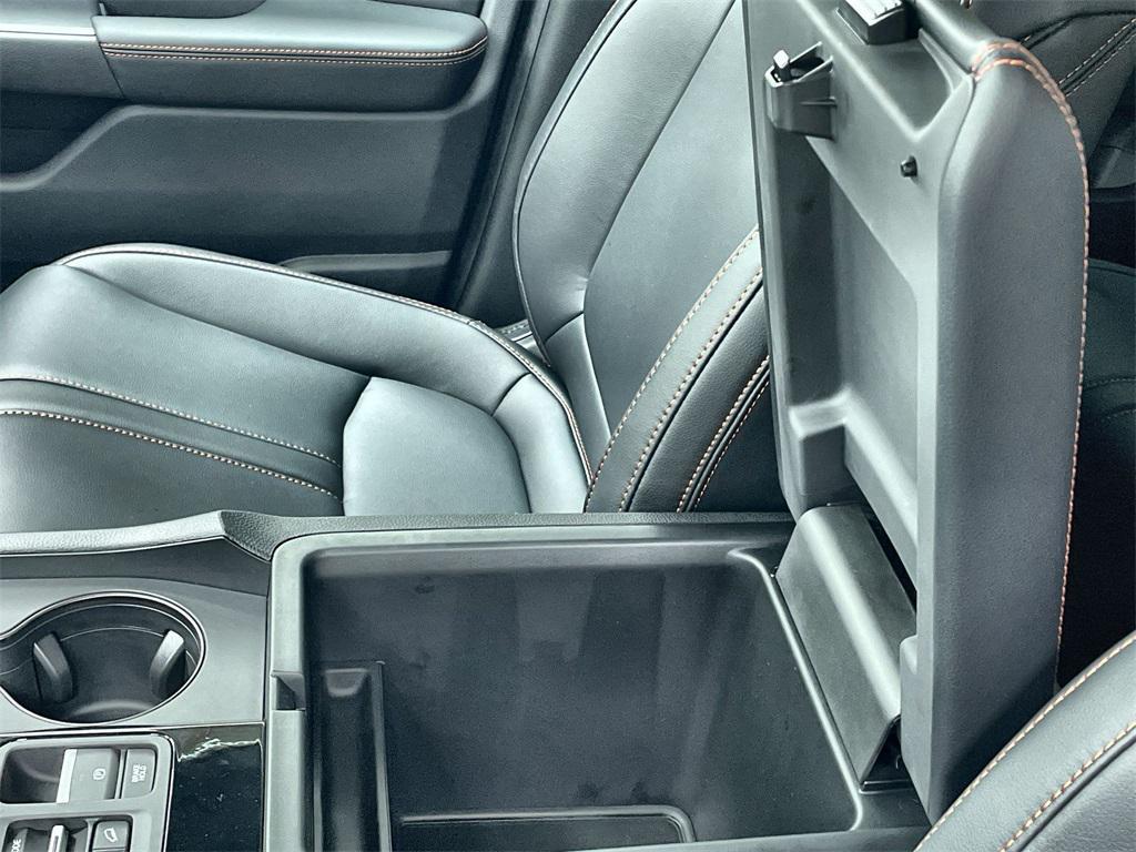new 2025 Honda Pilot car, priced at $50,895