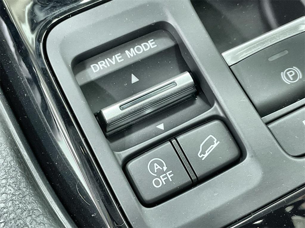 new 2025 Honda Pilot car, priced at $54,575