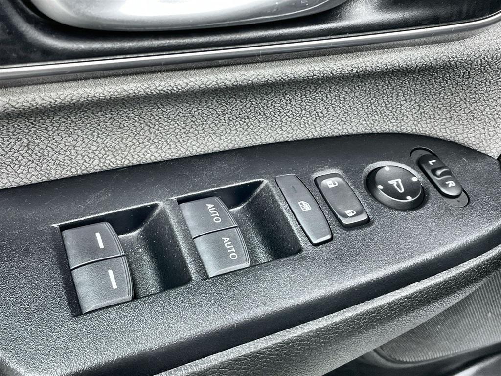 used 2022 Honda CR-V car, priced at $27,399