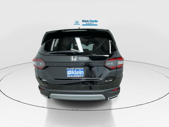new 2025 Honda Pilot car, priced at $55,260
