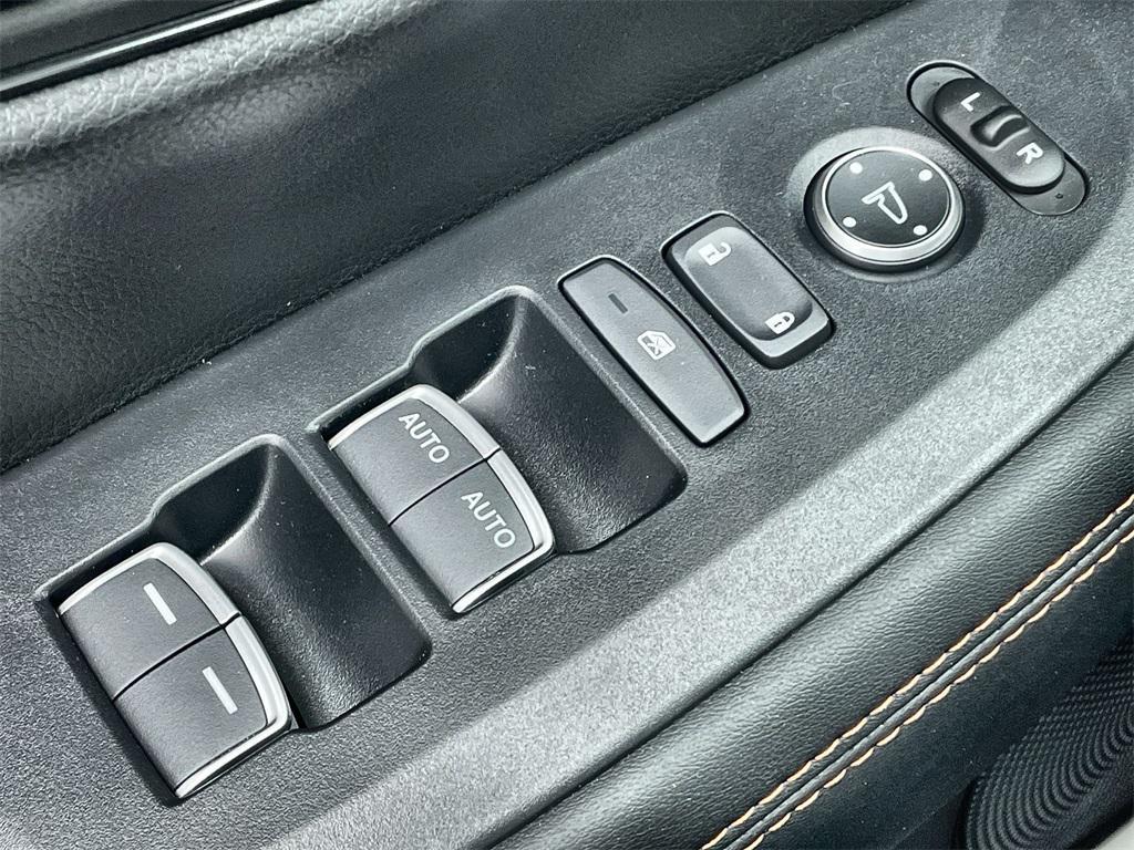 new 2026 Honda HR-V car, priced at $29,888