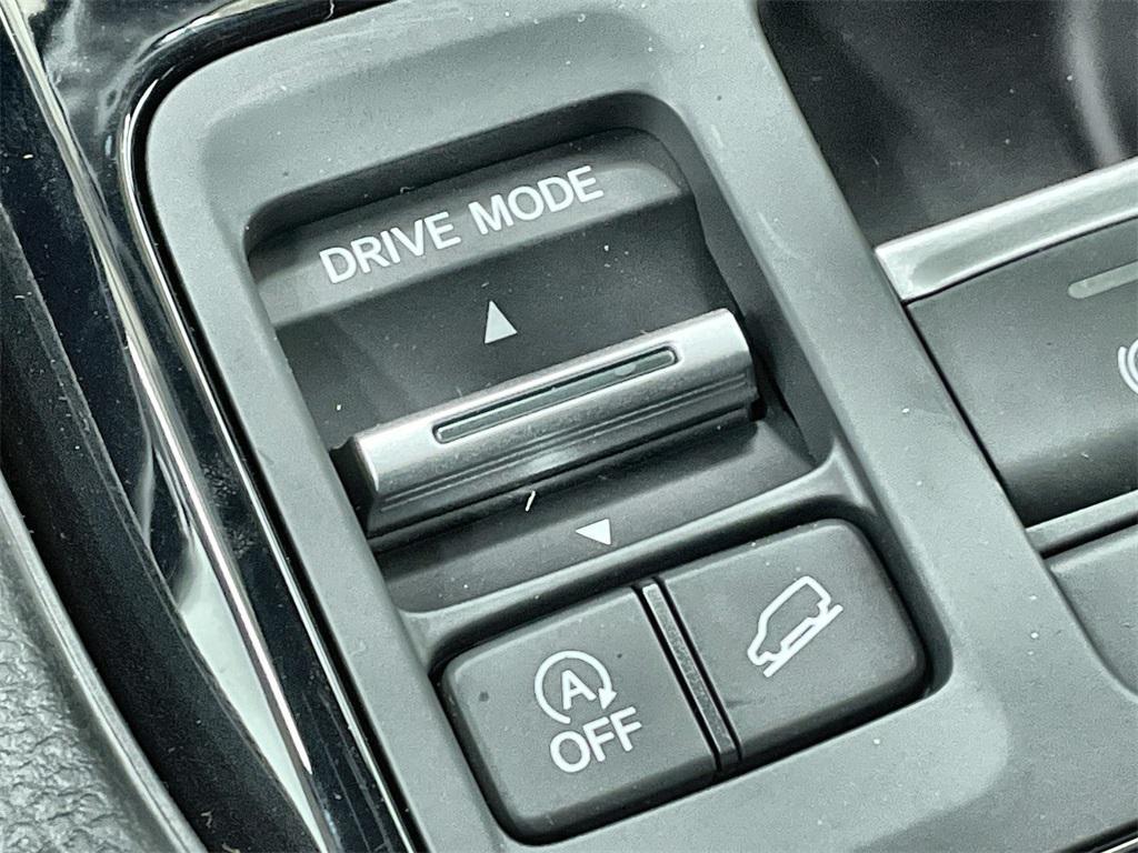 new 2025 Honda Pilot car, priced at $51,375