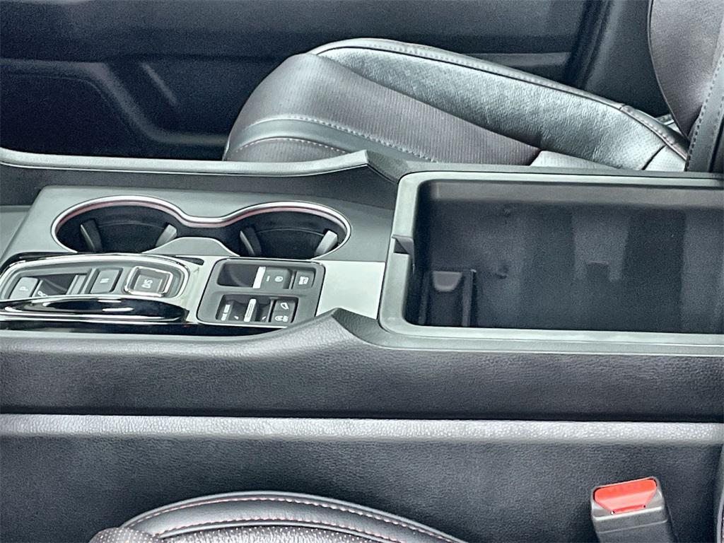 new 2025 Honda Pilot car, priced at $56,075