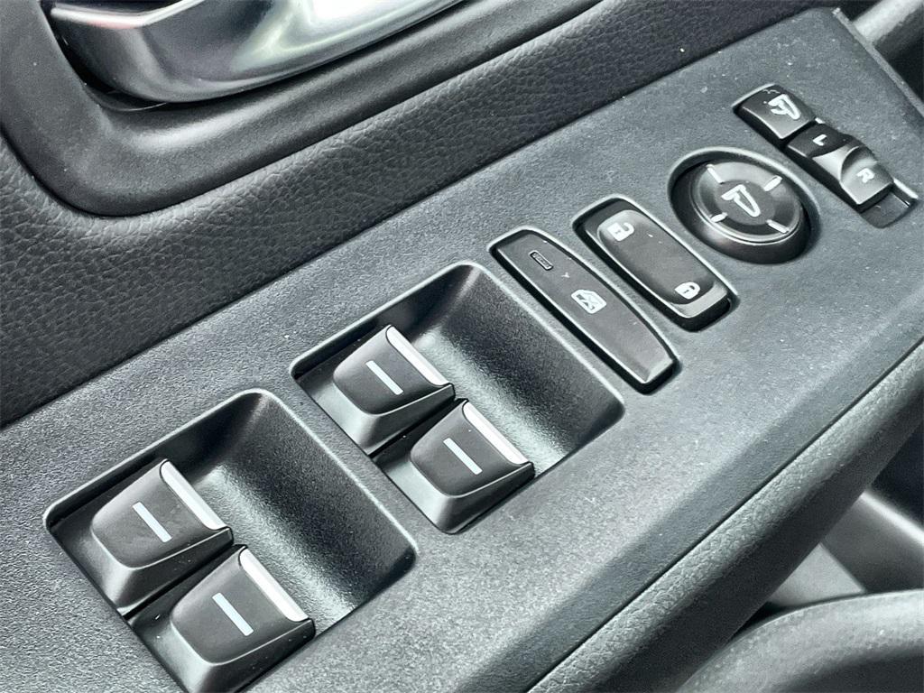 new 2025 Honda Pilot car, priced at $56,075