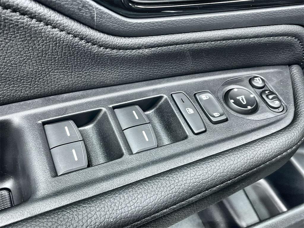 new 2026 Honda Odyssey car, priced at $52,488