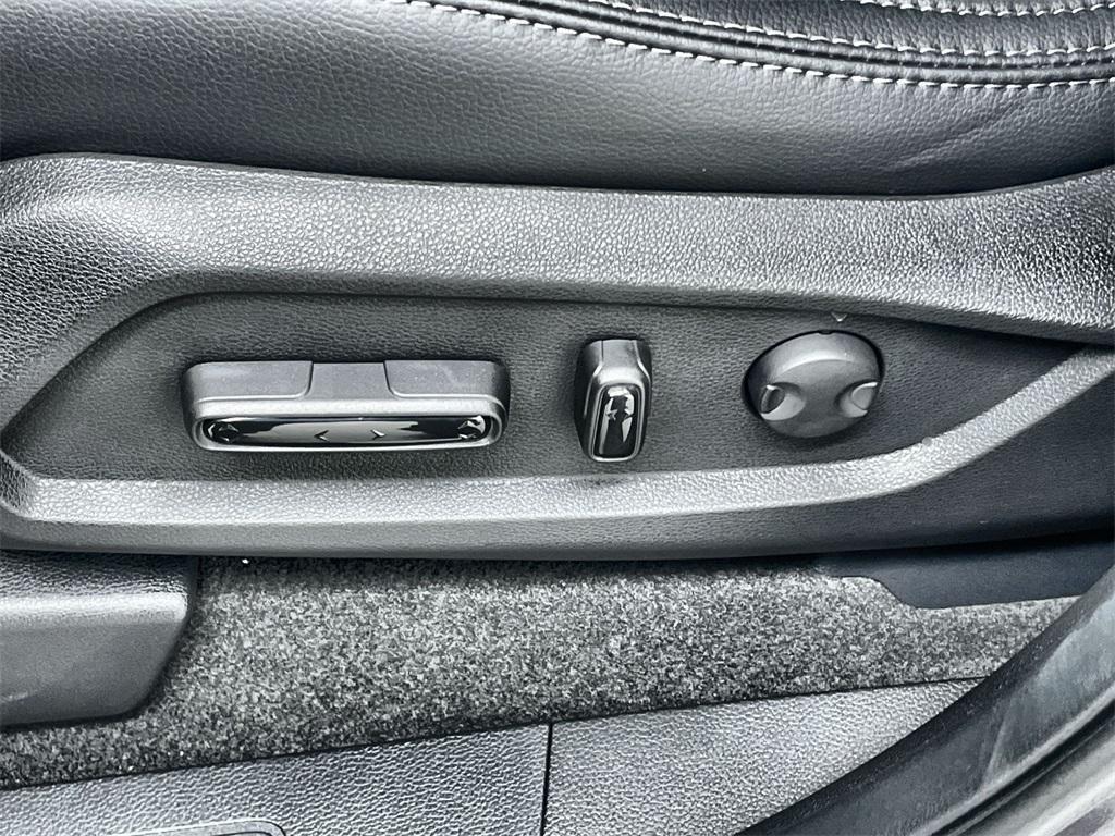 new 2025 Honda Pilot car, priced at $51,095