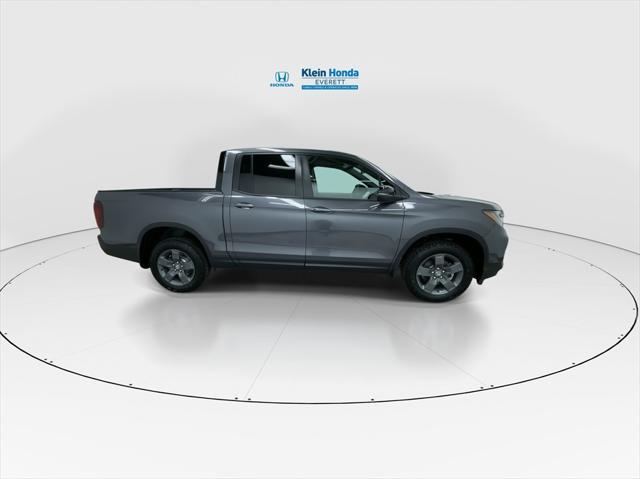 new 2025 Honda Ridgeline car, priced at $44,025