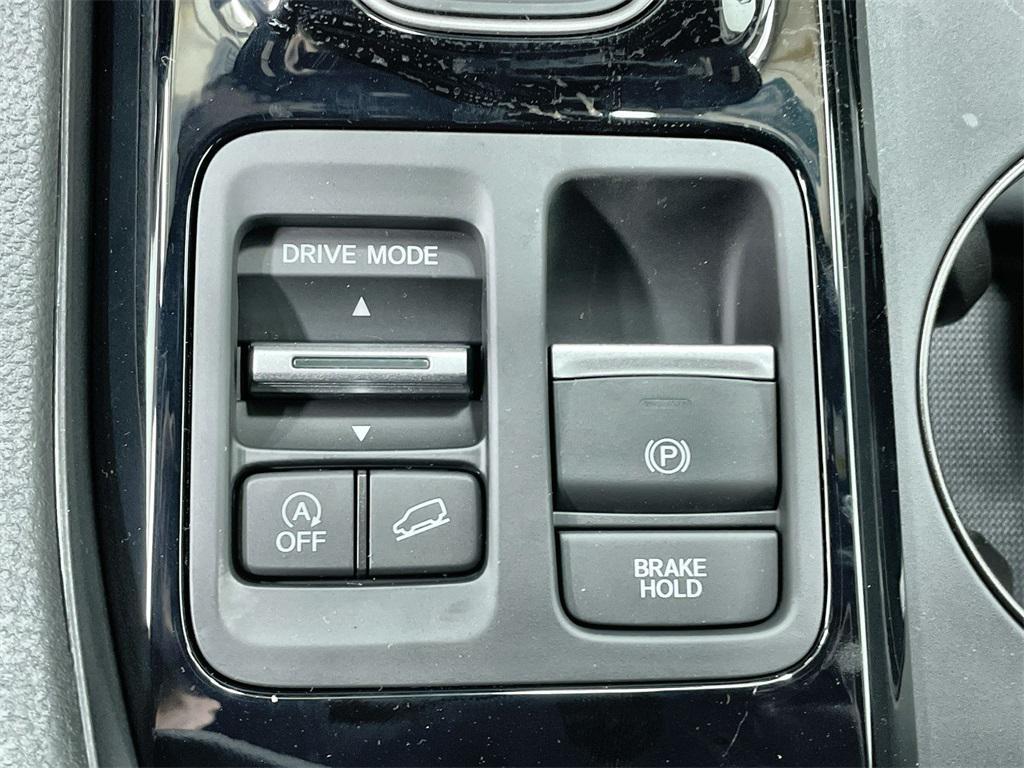 new 2025 Honda Pilot car, priced at $51,350