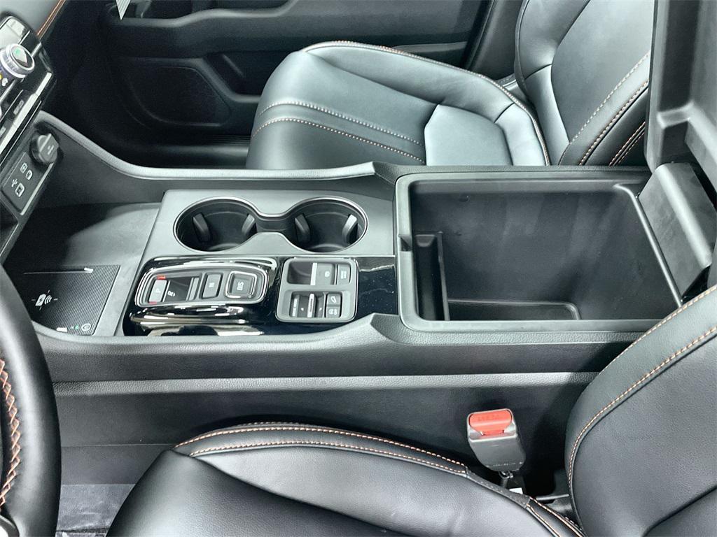 new 2025 Honda Pilot car, priced at $51,350