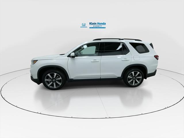 new 2025 Honda Pilot car, priced at $49,588