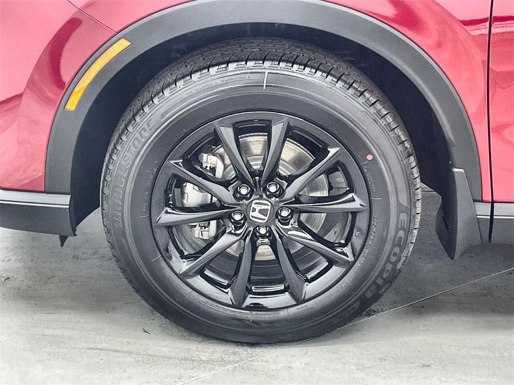 new 2026 Honda CR-V Hybrid car, priced at $39,035