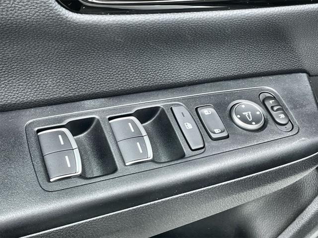 new 2025 Honda CR-V Hybrid car, priced at $42,950