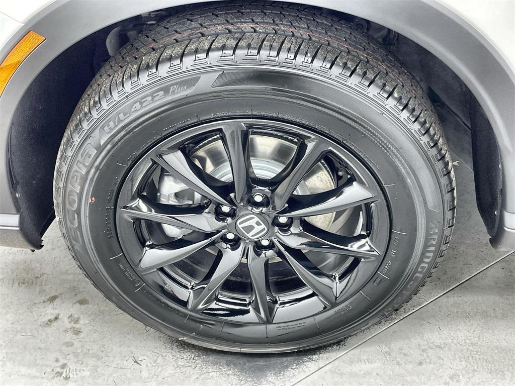 new 2026 Honda CR-V Hybrid car, priced at $39,035