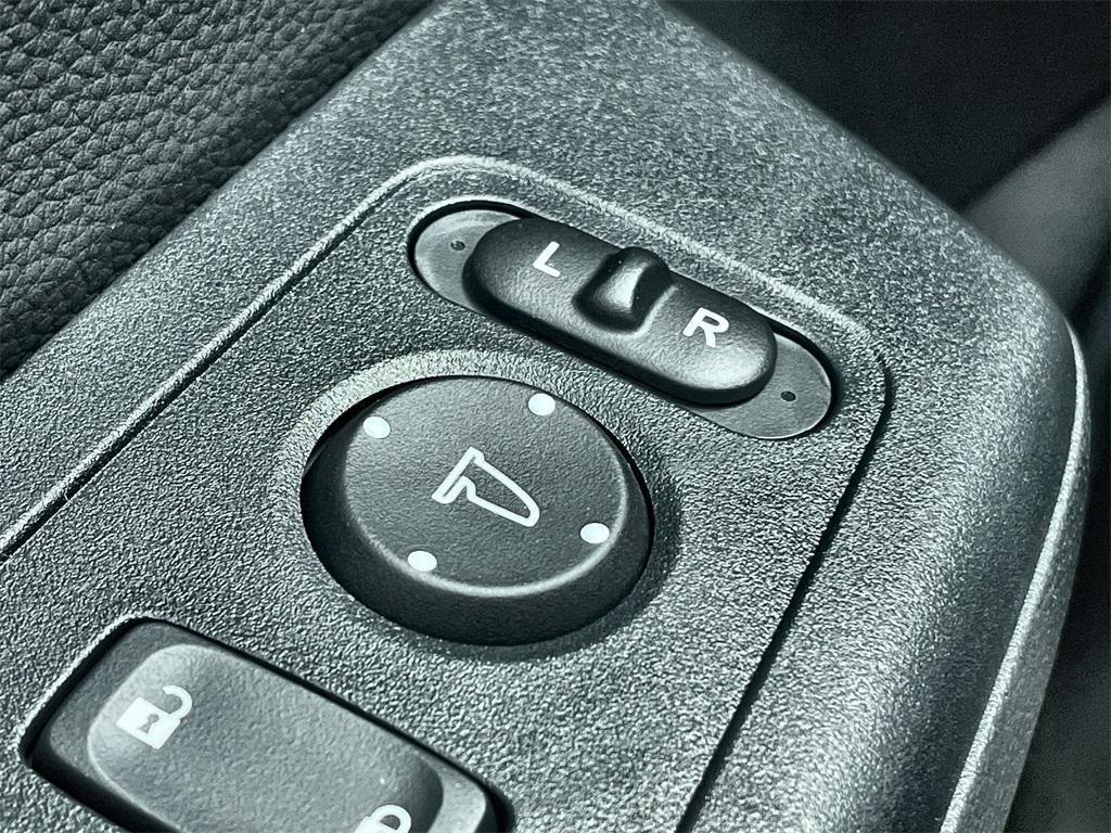 new 2026 Honda CR-V Hybrid car, priced at $40,195