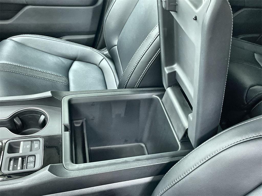new 2025 Honda Pilot car, priced at $47,095