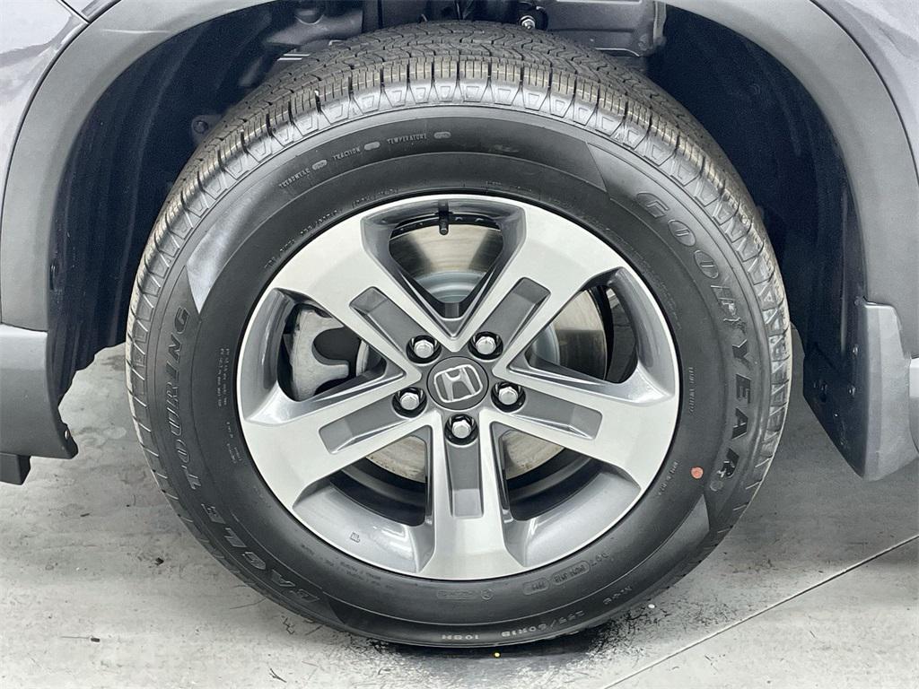new 2025 Honda Pilot car, priced at $44,698