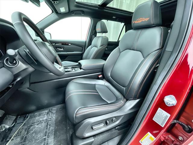 new 2025 Honda Pilot car, priced at $46,888