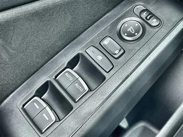 new 2025 Honda Civic Hybrid car, priced at $30,555