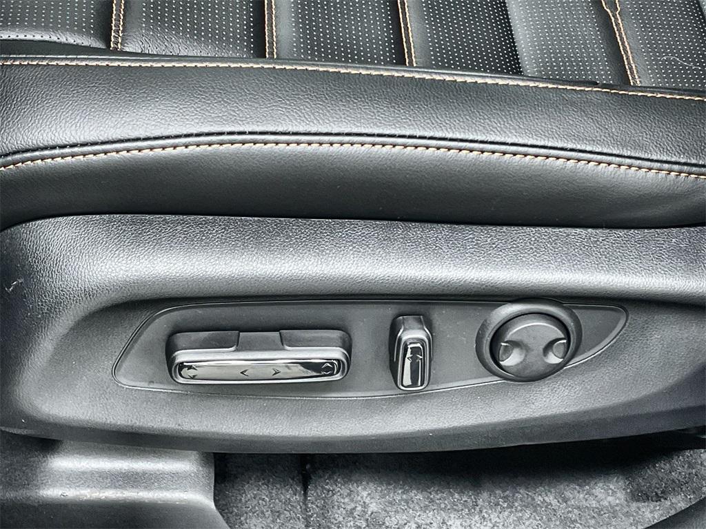 new 2026 Honda CR-V Hybrid car, priced at $43,700