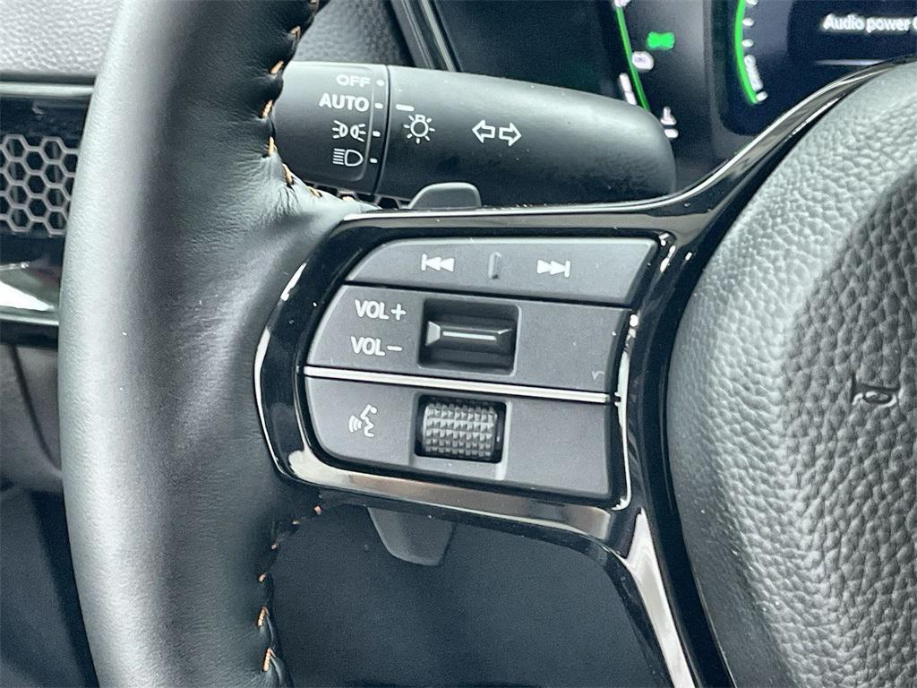 new 2026 Honda CR-V Hybrid car, priced at $44,155