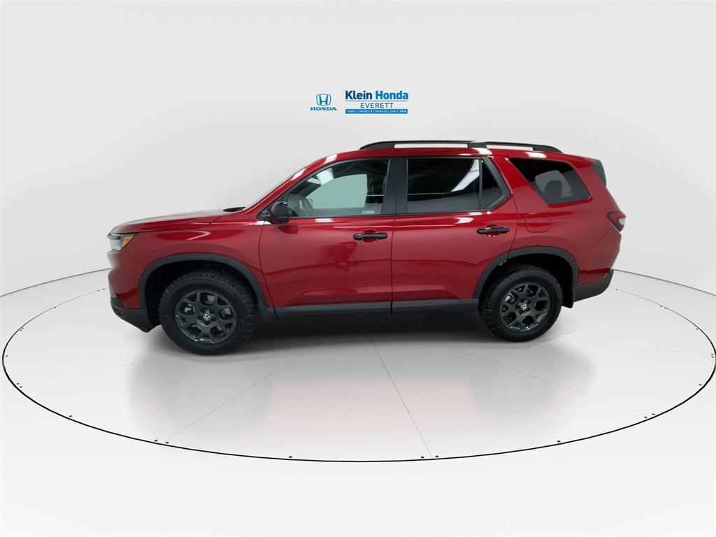 new 2025 Honda Pilot car, priced at $51,350