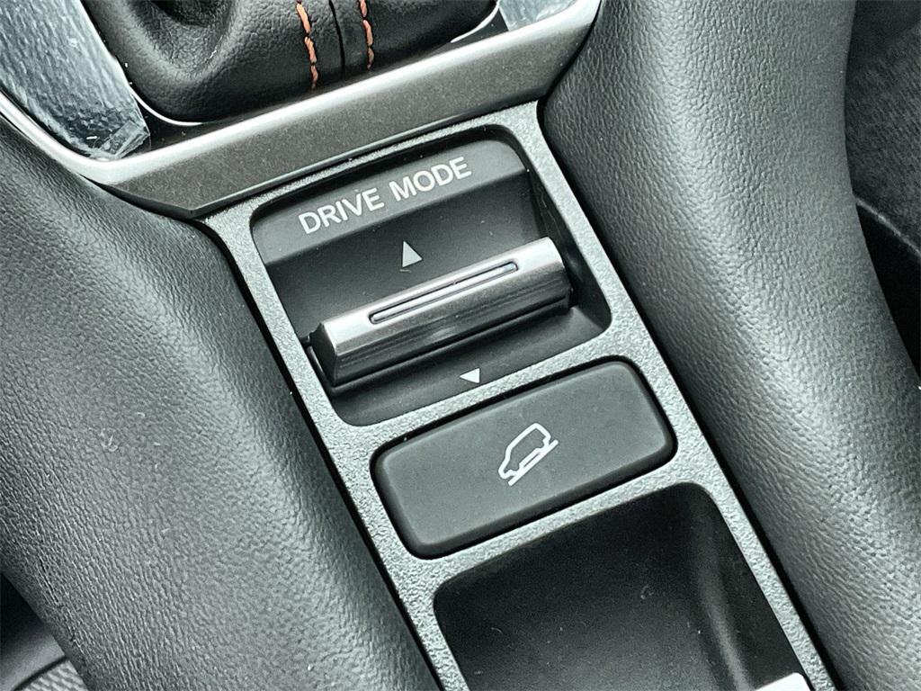 new 2025 Honda HR-V car, priced at $30,850