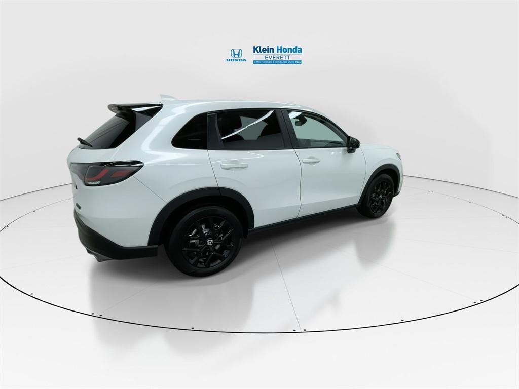 new 2025 Honda HR-V car, priced at $30,850
