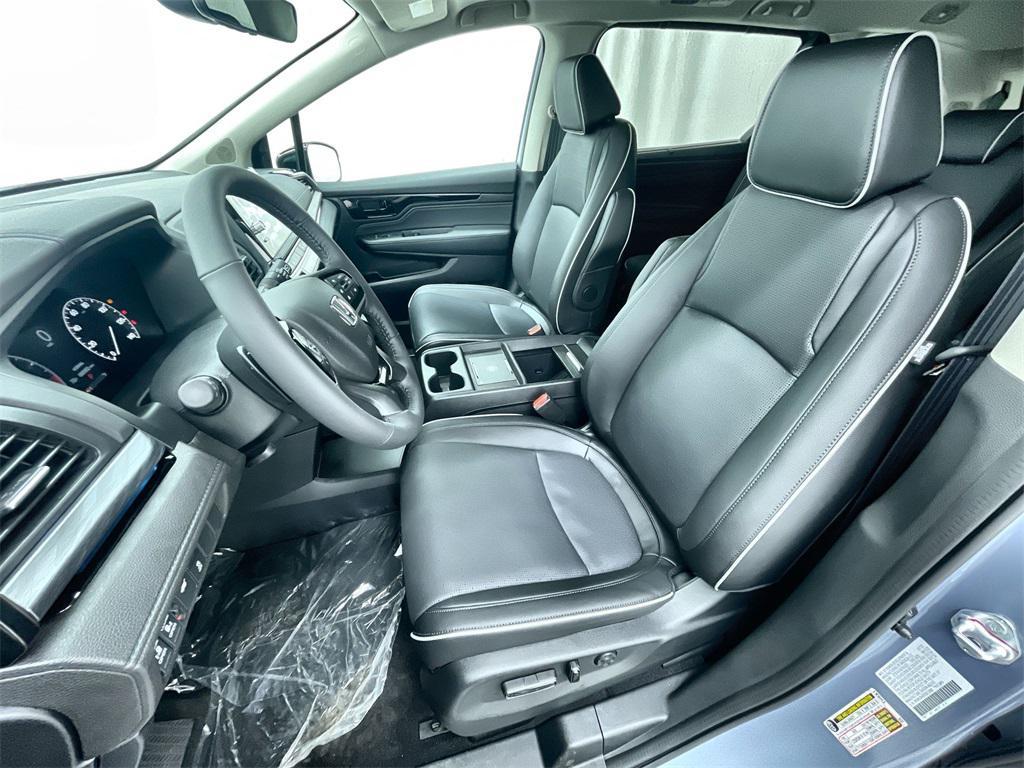 new 2026 Honda Odyssey car, priced at $53,645