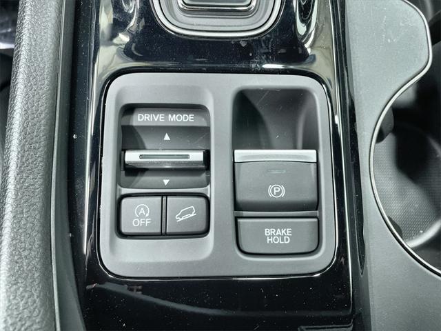 new 2025 Honda Pilot car, priced at $51,305