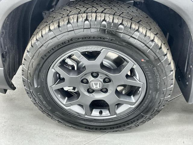 new 2025 Honda Pilot car, priced at $51,305