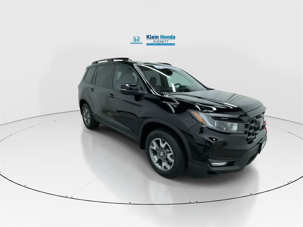 used 2022 Honda Passport car, priced at $33,699