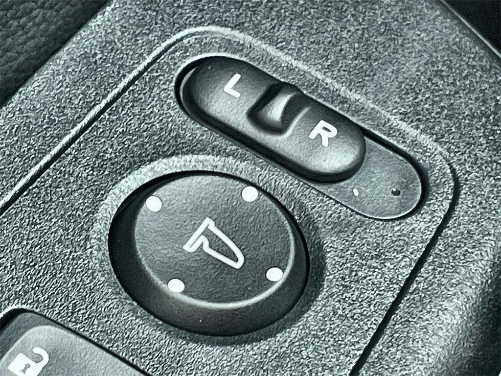 new 2026 Honda CR-V Hybrid car, priced at $40,250