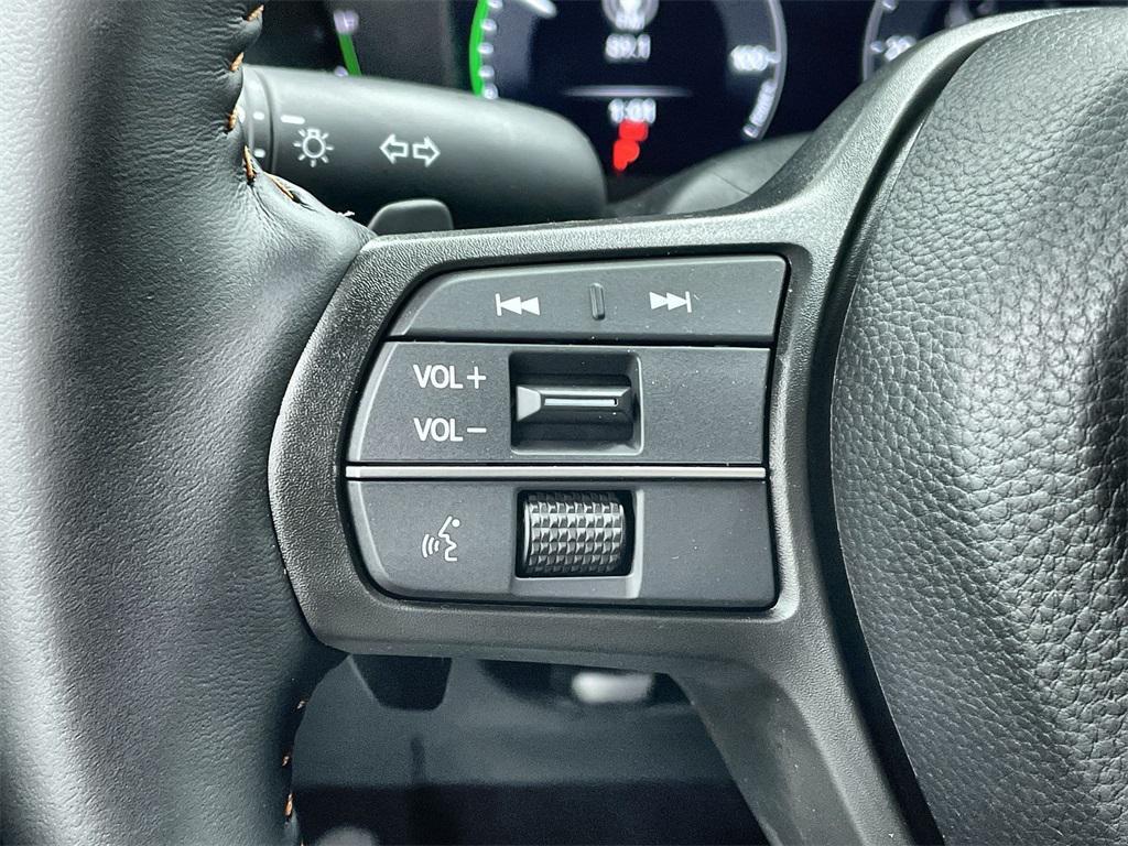 new 2026 Honda CR-V Hybrid car, priced at $41,675