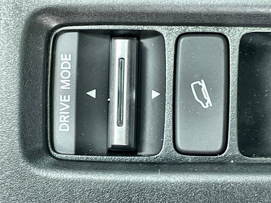 new 2026 Honda CR-V Hybrid car, priced at $38,211