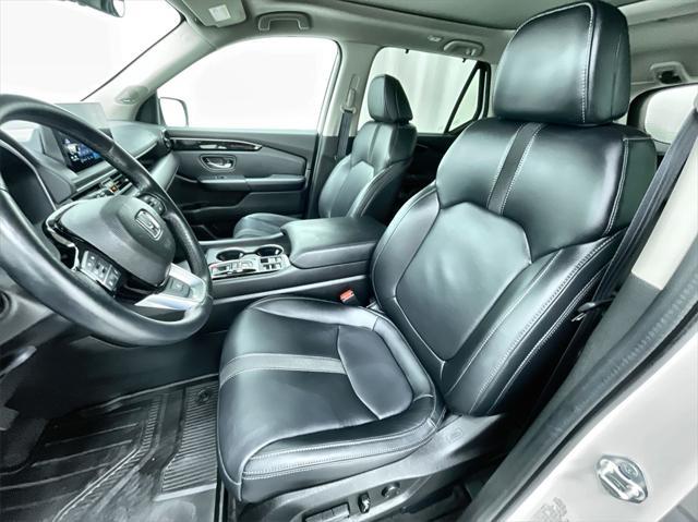 used 2023 Honda Pilot car, priced at $45,599