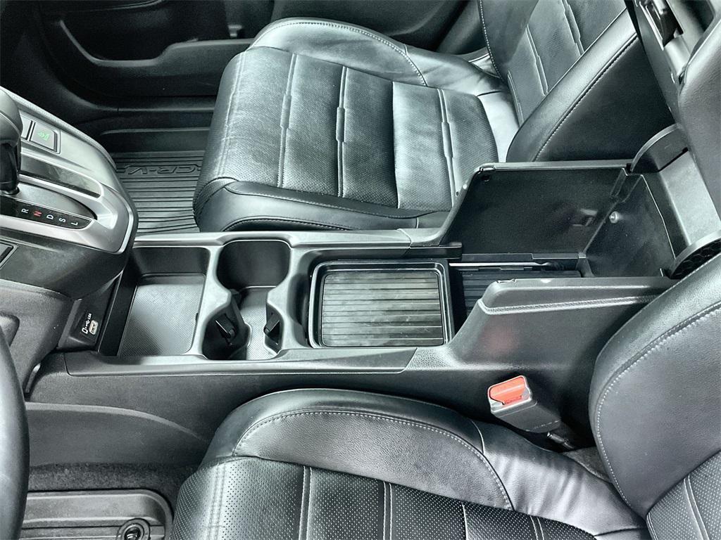 used 2020 Honda CR-V car, priced at $26,599