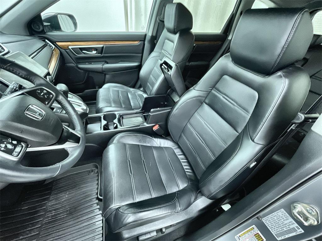 used 2020 Honda CR-V car, priced at $26,599