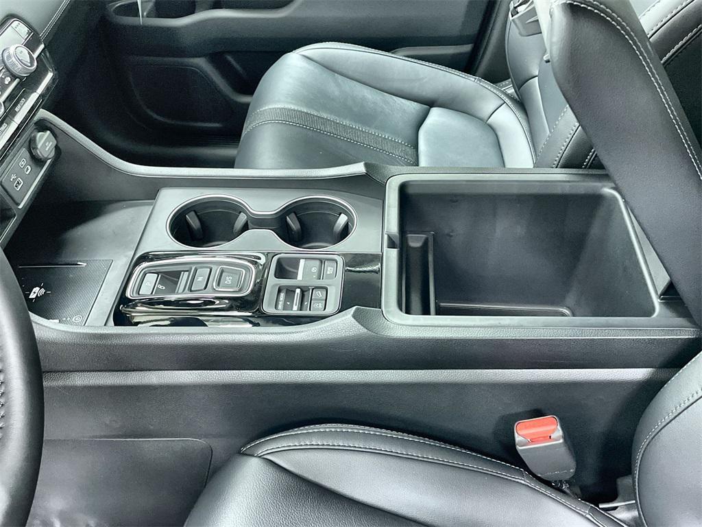 new 2025 Honda Pilot car, priced at $47,550