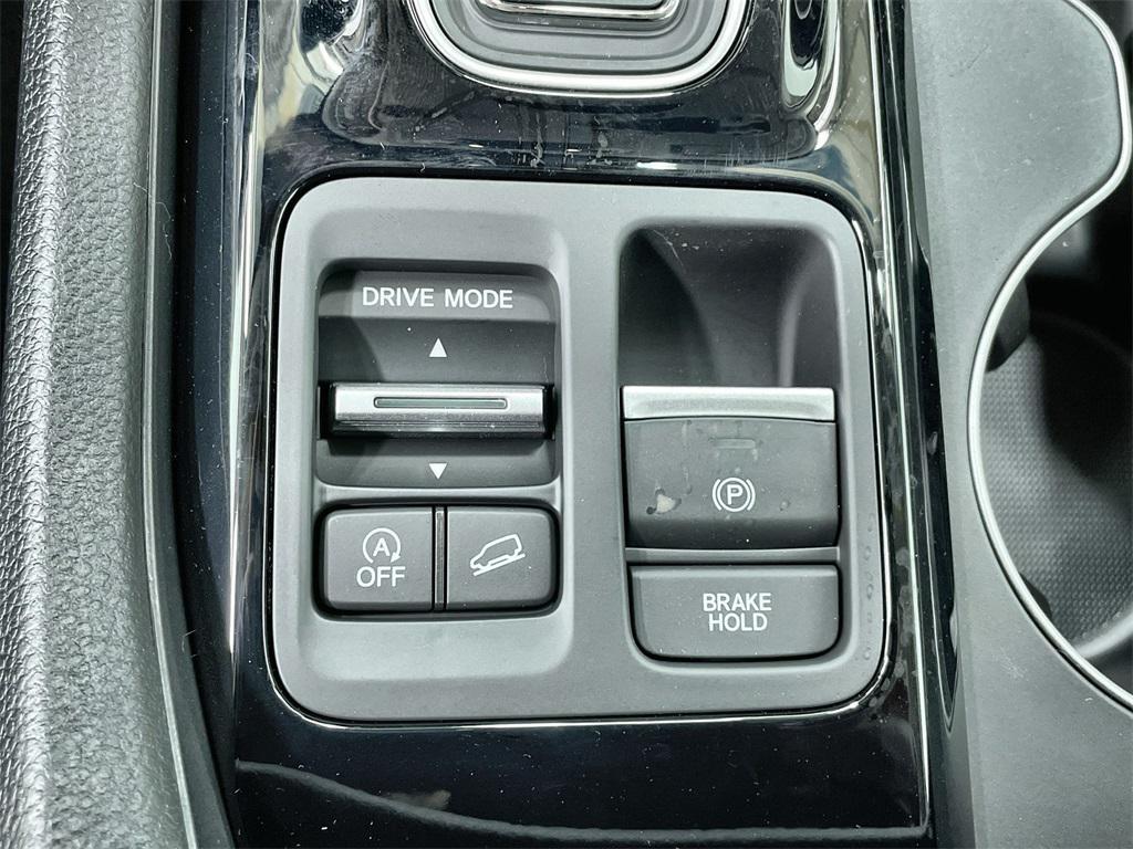 new 2025 Honda Pilot car, priced at $47,550