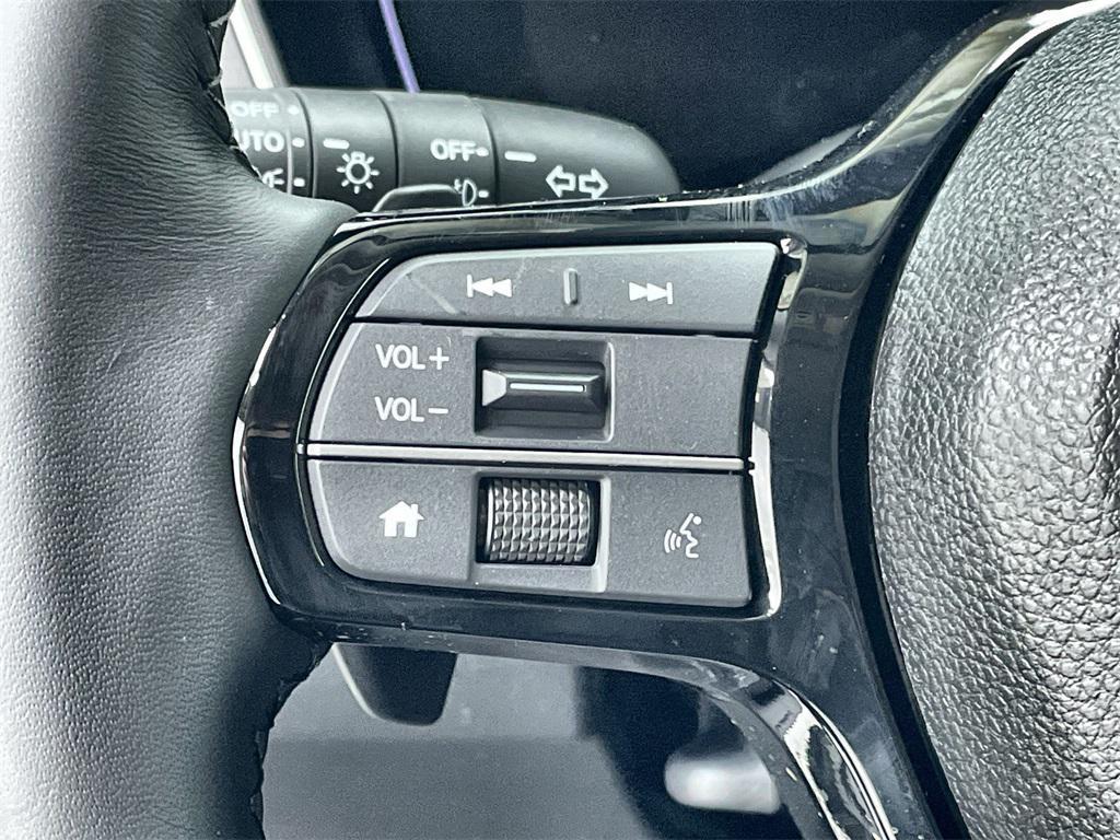 new 2025 Honda Pilot car, priced at $47,550