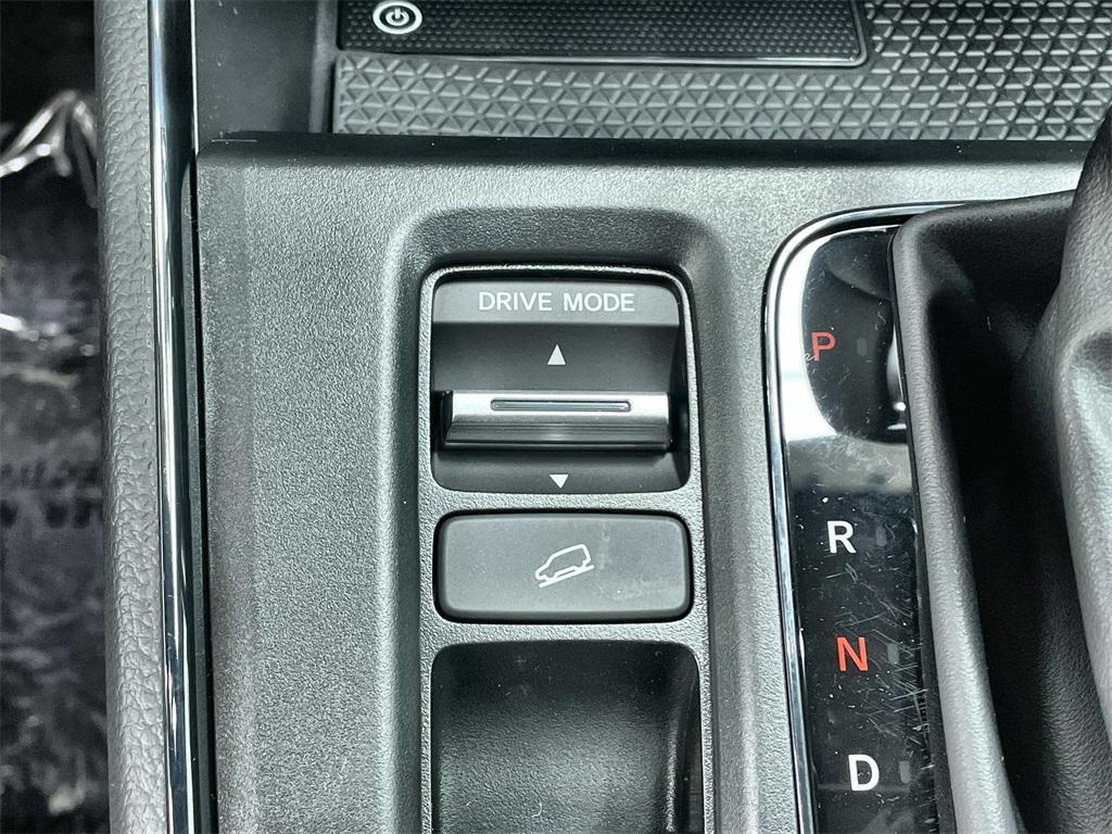 new 2026 Honda CR-V Hybrid car, priced at $38,580