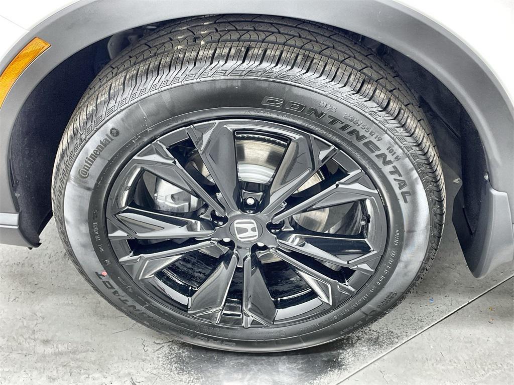 new 2026 Honda CR-V Hybrid car, priced at $44,155