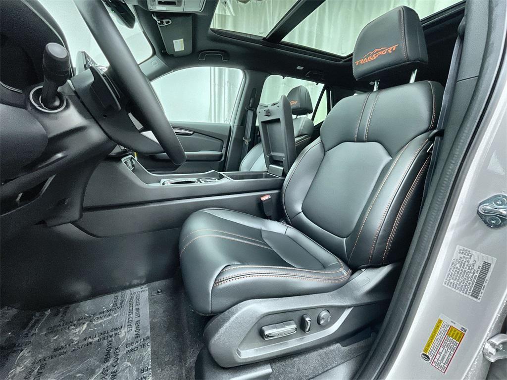 new 2025 Honda Pilot car, priced at $51,785