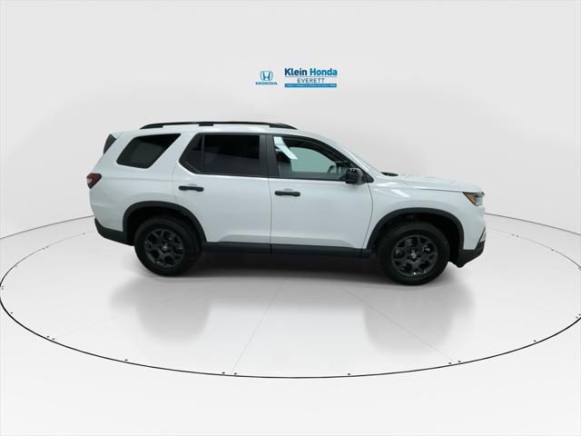 new 2025 Honda Pilot car, priced at $51,785