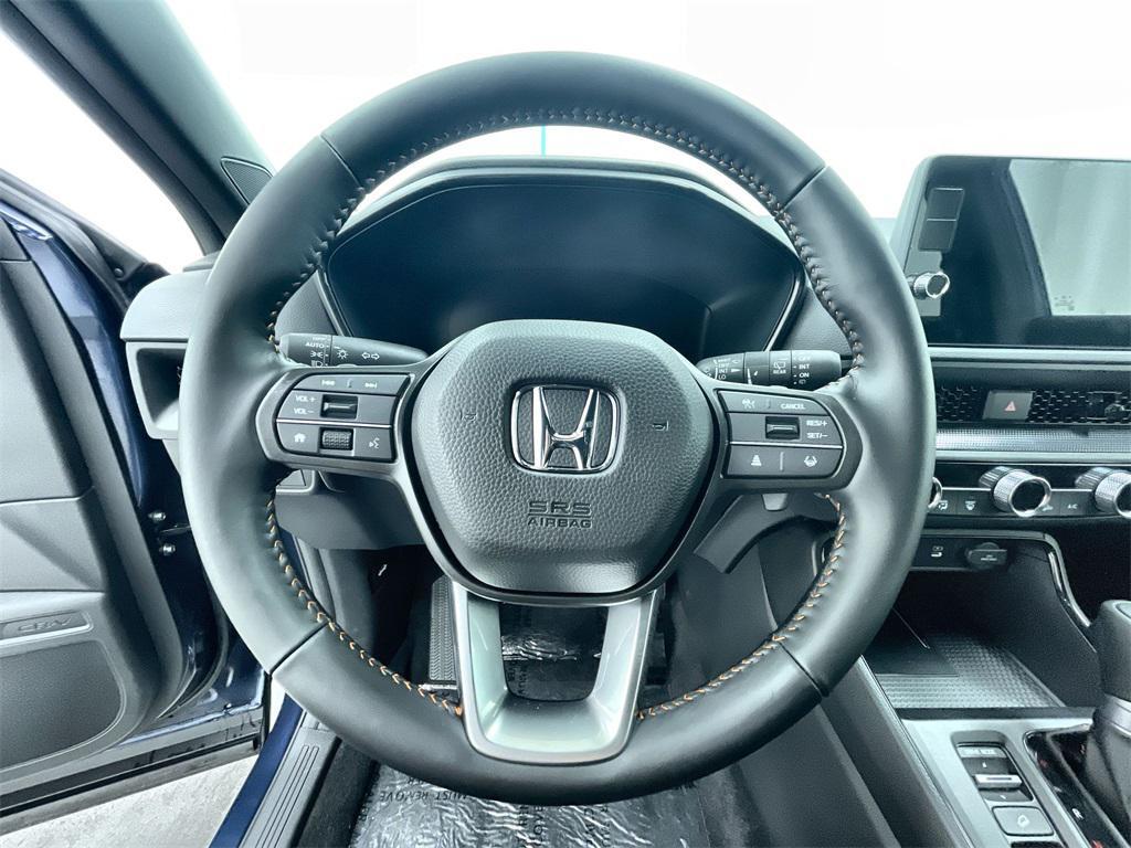 new 2026 Honda CR-V Hybrid car, priced at $38,580