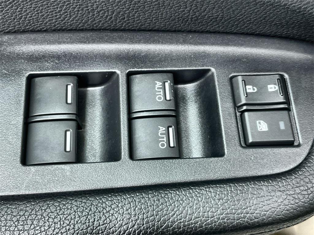 used 2016 Honda Pilot car, priced at $23,999