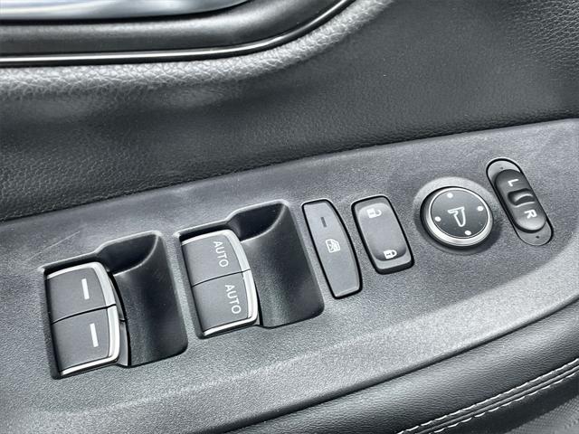 new 2025 Honda HR-V car, priced at $32,395