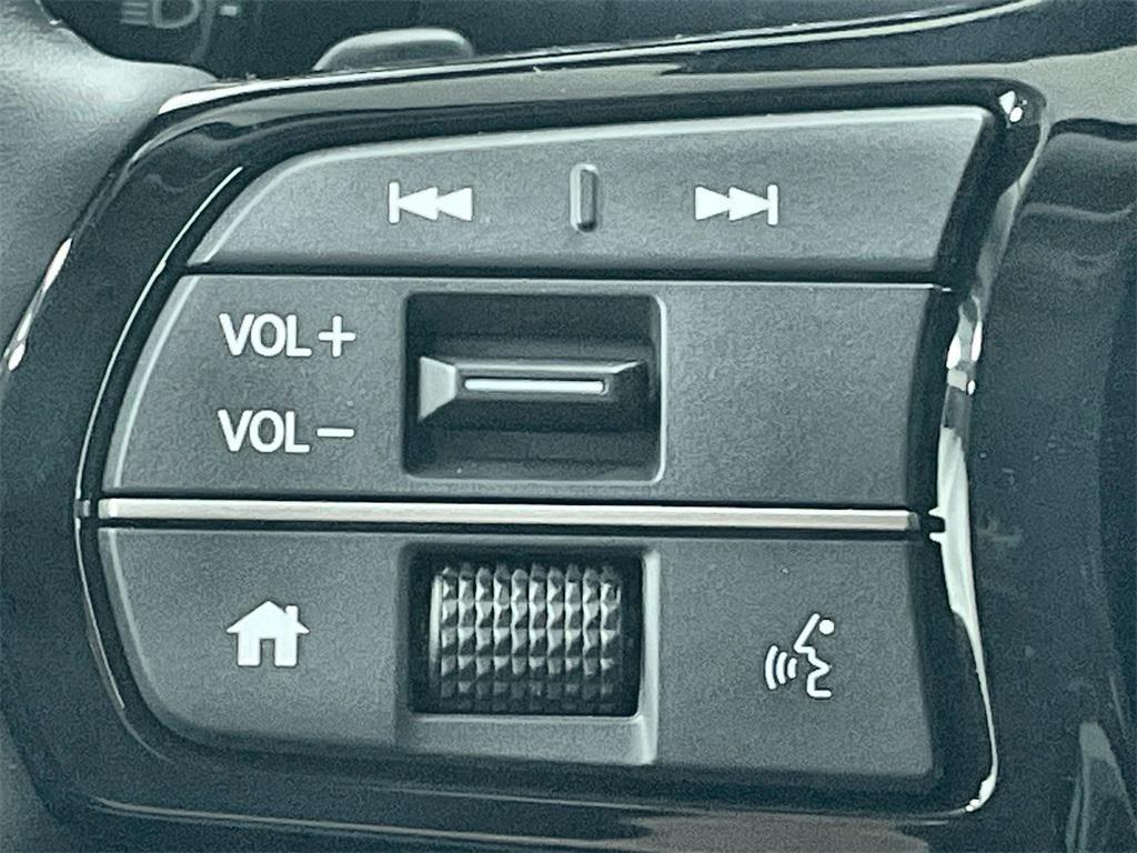 new 2025 Honda Pilot car, priced at $47,825